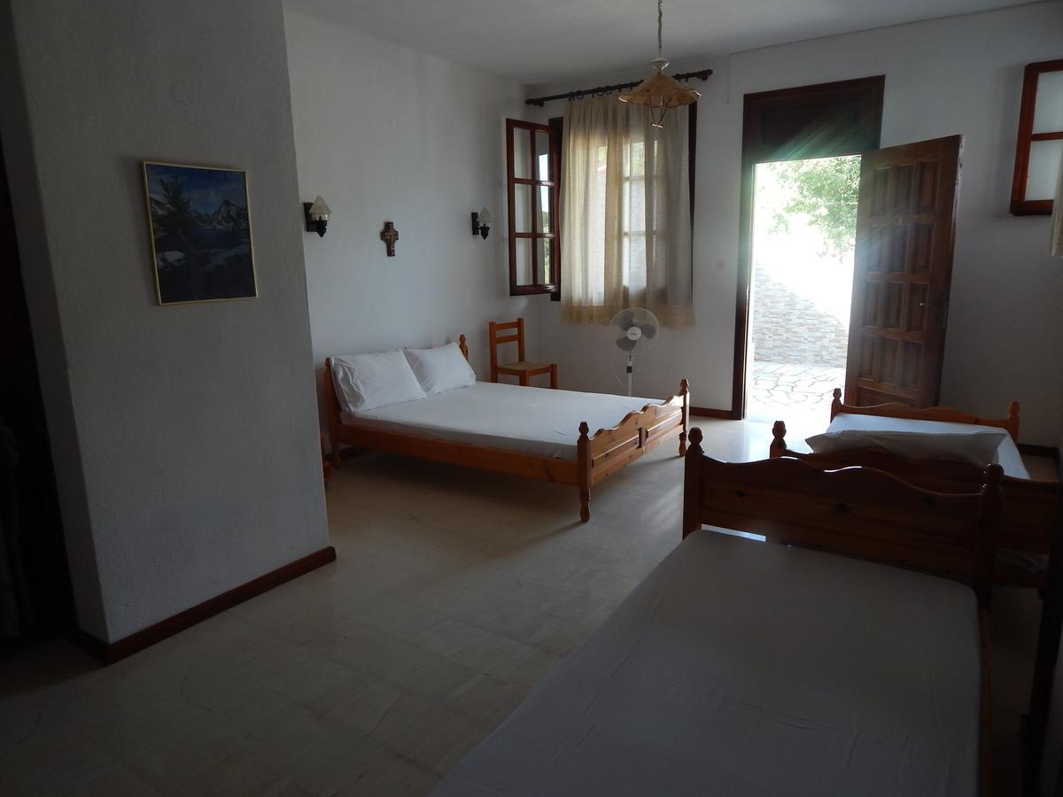 Ktena Apartments ปลาตานิอาส ภายนอก รูปภาพ