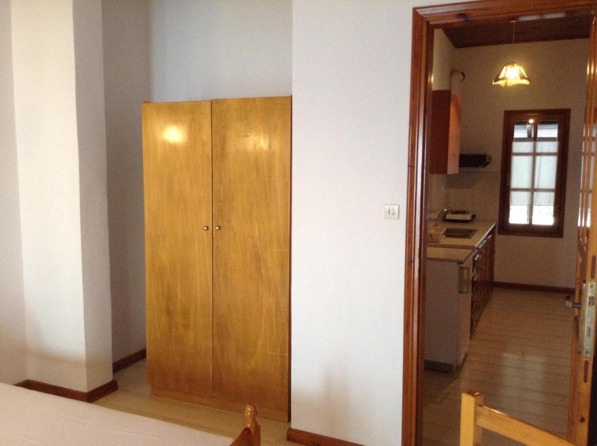 Ktena Apartments ปลาตานิอาส ภายนอก รูปภาพ