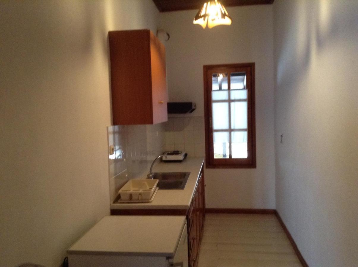 Ktena Apartments ปลาตานิอาส ภายนอก รูปภาพ